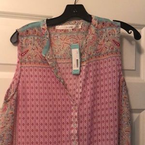 Fun2Fun Alannah Henley blouse. Stitch fix.